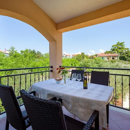 Apartamento Lara *